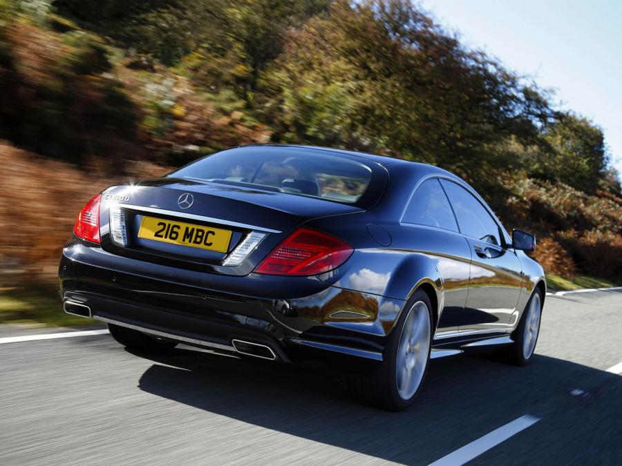  Mercedes-Benz CL500 AMG Styling Package 2010 года  (UK) (фото 3 из 14)